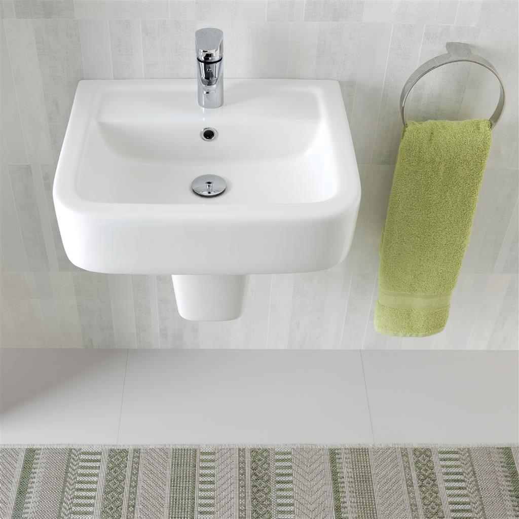 Crowthorne 50cm x 40cm 1 Tap Hole Ceramic Cloakroom Basin with Overflow & Fixings - White